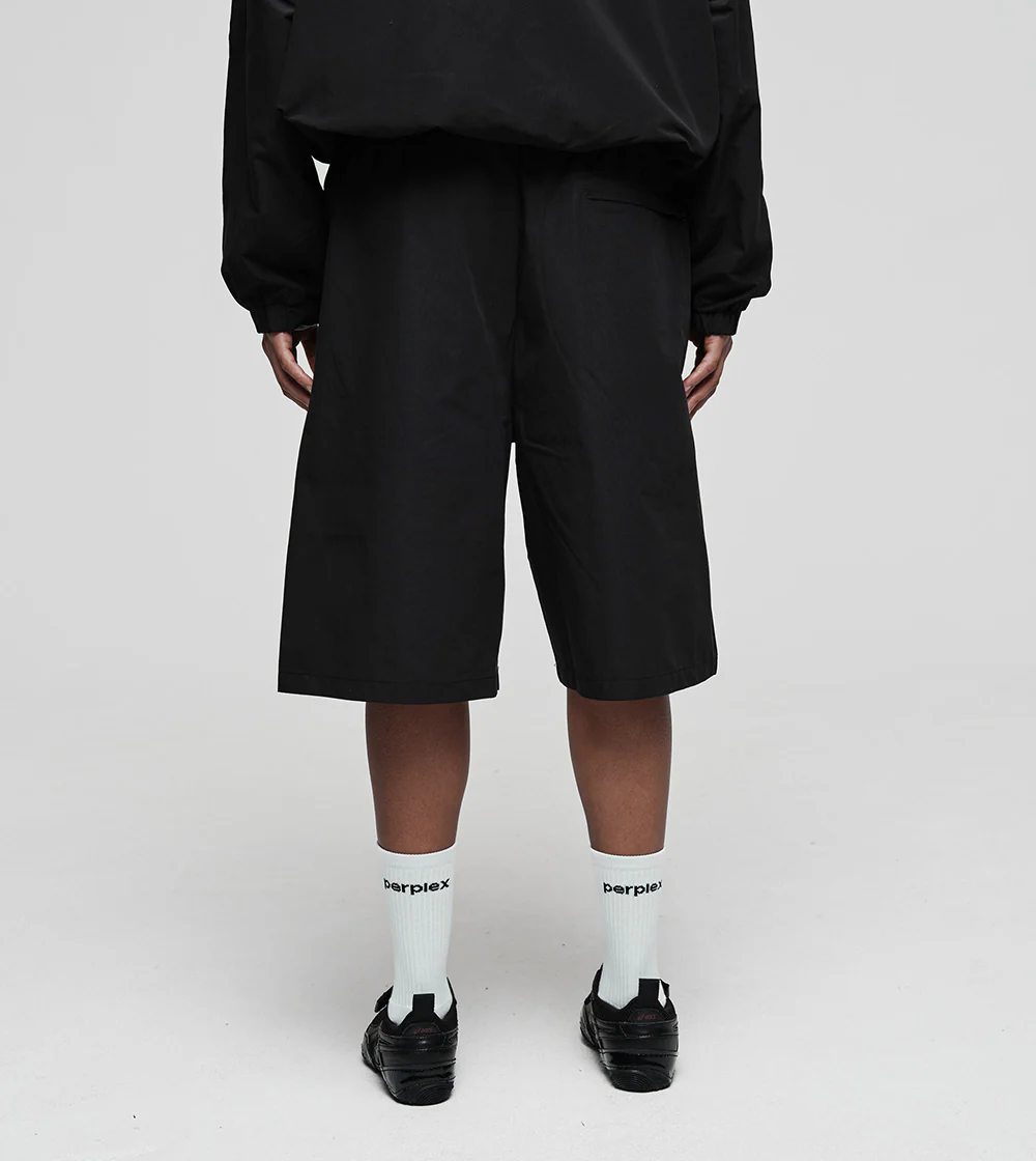 Core Shorts Black - Image 3