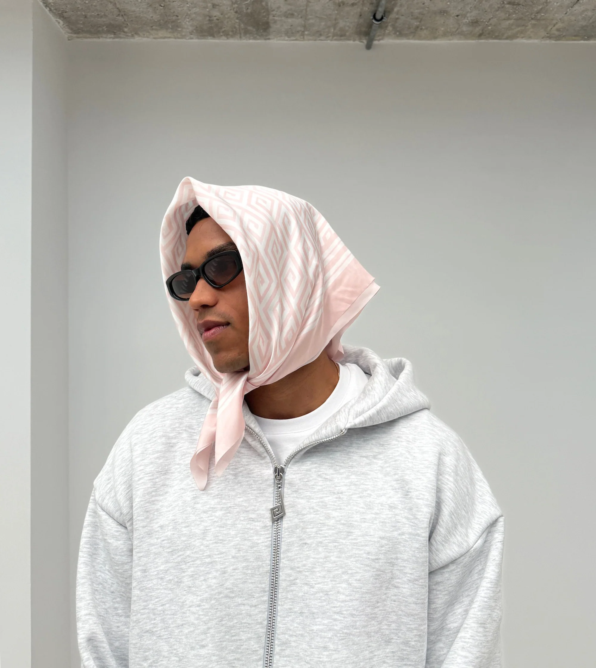 Monogram Silk Scarf Pink/White - Image 3