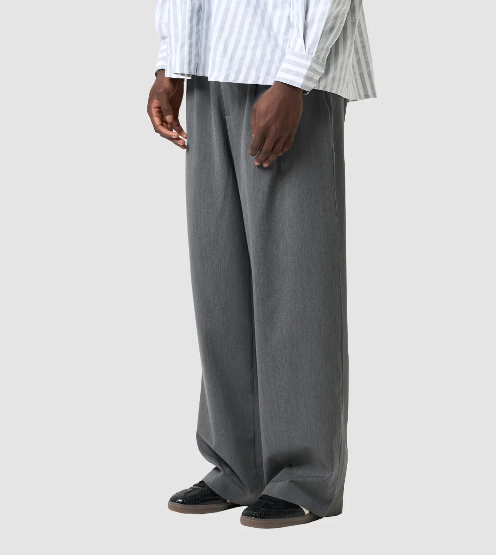 Pleated Pants Grey - Image 3