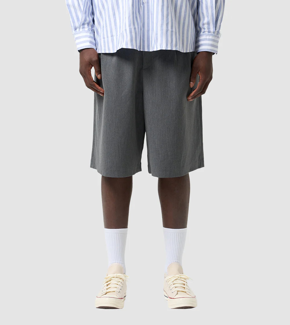 Pleated Shorts Grey - Image 3