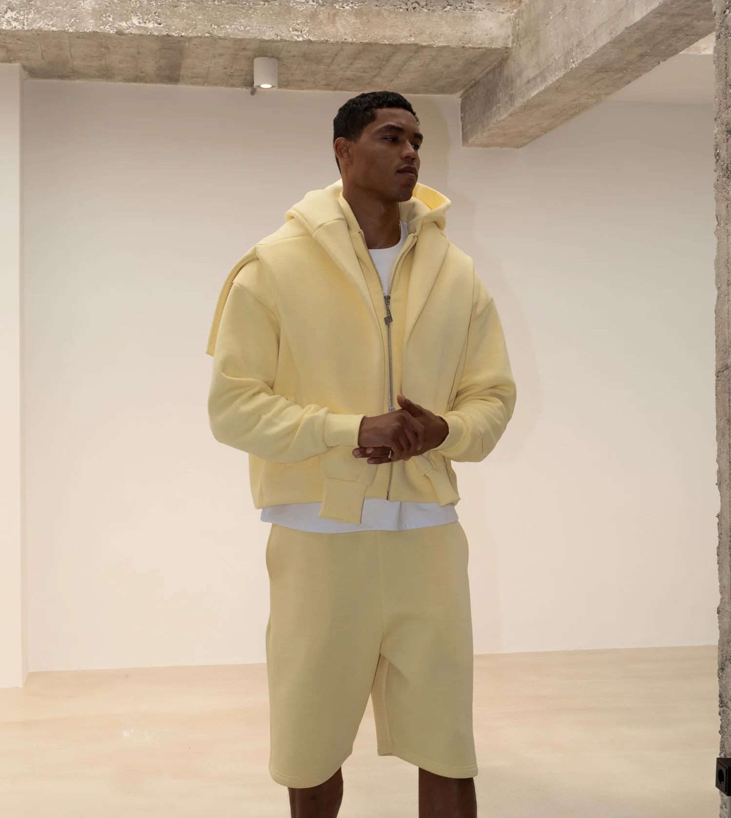 Zip Hoodie Shorts Tracksuit Butter - Image 2